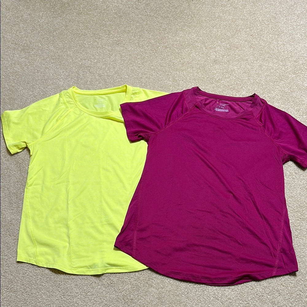 2 Tek Gear Short Sleeve Athletic Tees